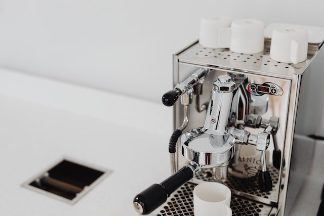 keep-the-exterior-clean-of-nespresso-machine 