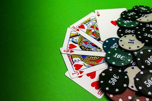 use-a-strategy-chart-for-poker
