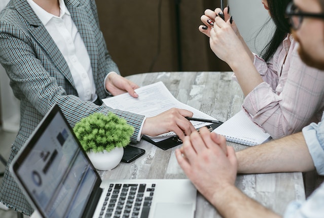 receive-ongoing-finacial-advice-for-retierment