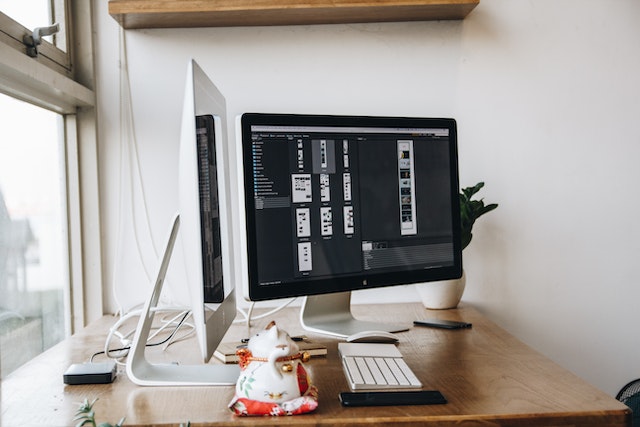 utilising-adobes-free-poster-templates