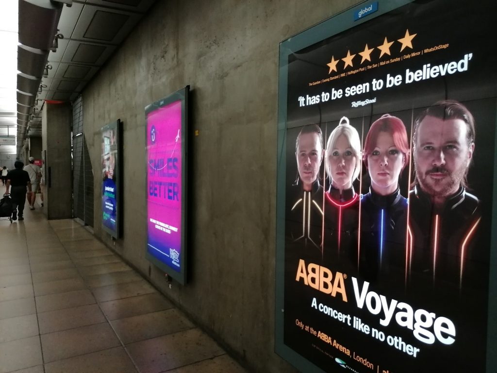london-tube-advertising